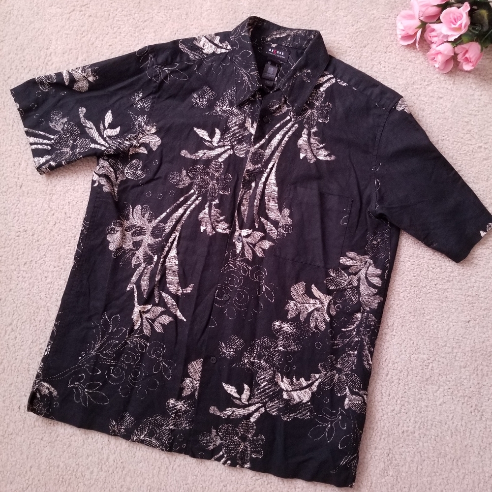 Men's Black And Gold Button Up Collared Dressy Tshirt